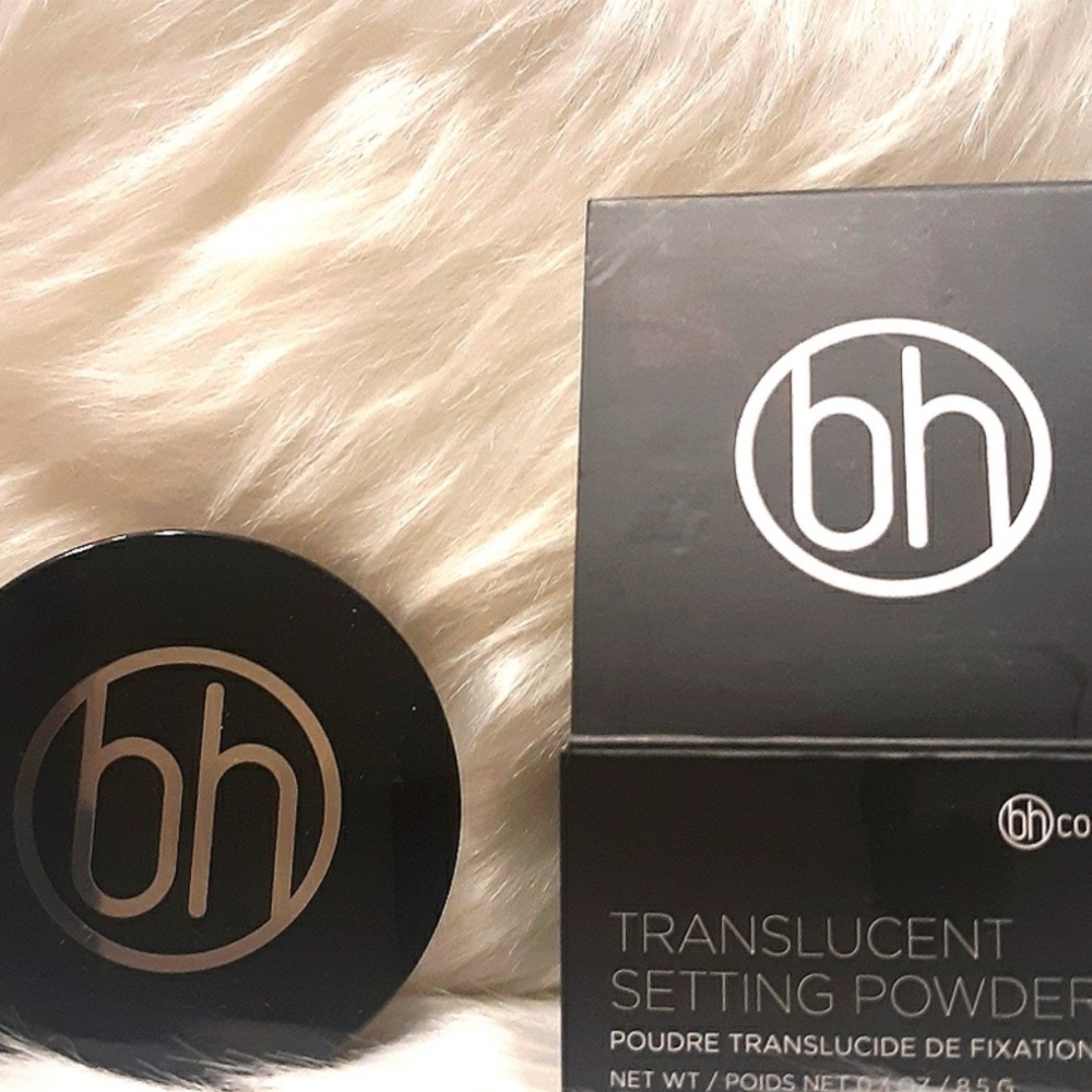 BH Cosmetics Translucent Setting Powder compact - Picture 2 of 5